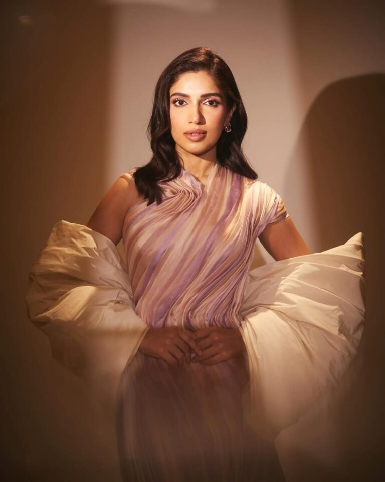 Bhumi Pednekar Talks about Shah Rukh Khan’s Sweet Gesture, Shares Akshay Kumar's Advice