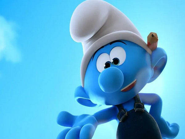 ‘Everything Goes with Blue’ track from new Smurfs movie out