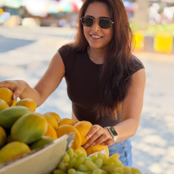 Madhurima Tuli Spotted Enjoying “Mango” Shopping, Soaking in the Sweet Mango Vibes