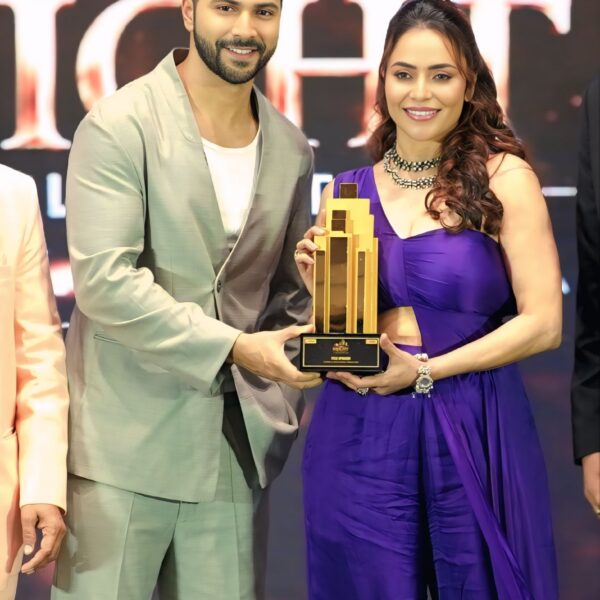Actor & Producer Nikita Rawal Honoured by Varun Dhawan at Award Function